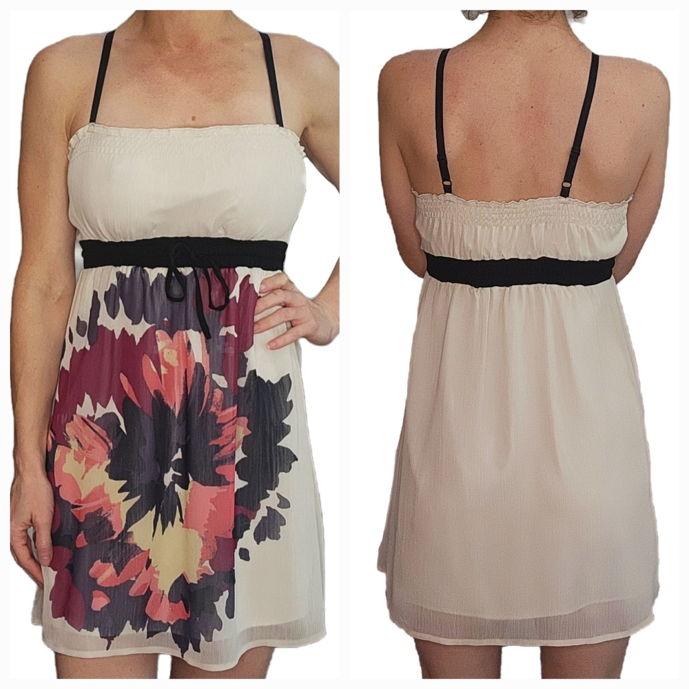 Y2K Guess Size XS Cream Babydoll Dress with Floral Design